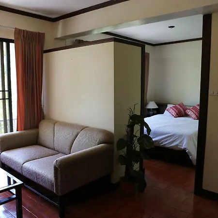 Belleville Apartment